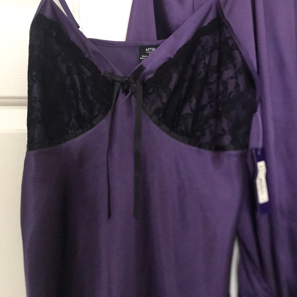 Pijama set in purple in size M by Apt 9 - Picture 2 of 5